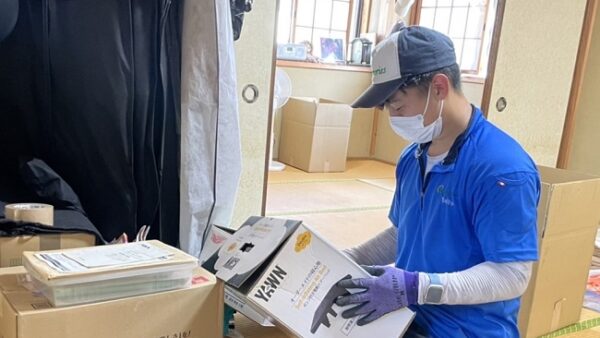 遺品の形見分けをする最適な時期と注意点は？