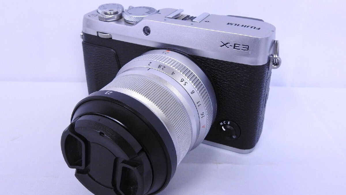 富士フイルム FUJIFILM ミラーレス 一眼 カメラ X-E3